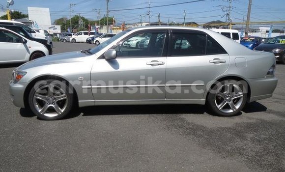 Tenga Tsaru Toyota Altezza Sirivha Mota in Beitbridge in Matabeleland South Tenga Tsaru Toyota Altezza Sirivha Mota in Beitbridge in Matabeleland South