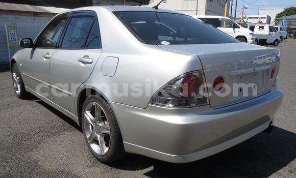 Tenga Tsaru Toyota Altezza Sirivha Mota in Beitbridge in Matabeleland South Tenga Tsaru Toyota Altezza Sirivha Mota in Beitbridge in Matabeleland South