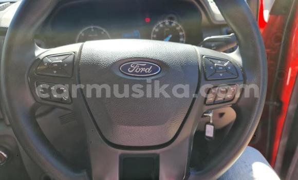 Buy Used Ford Everest Red Car in Beitbridge in Matabeleland South Buy Used Ford Everest Red Car in Beitbridge in Matabeleland South