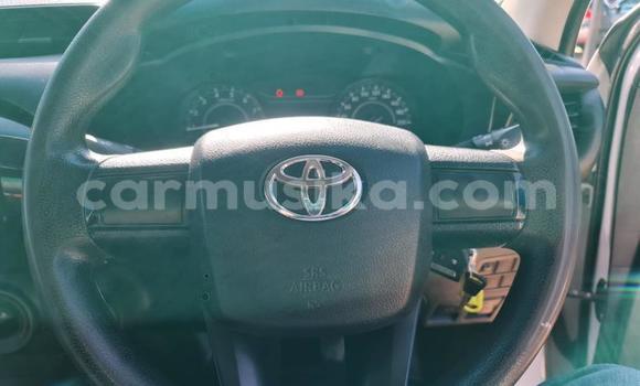 Tenga Tsaru Toyota Hilux Chena Mota in Beitbridge in Matabeleland South Tenga Tsaru Toyota Hilux Chena Mota in Beitbridge in Matabeleland South