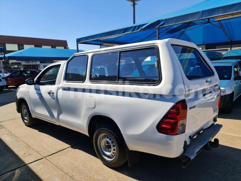 Big with watermark toyota hilux matabeleland south beitbridge 23161