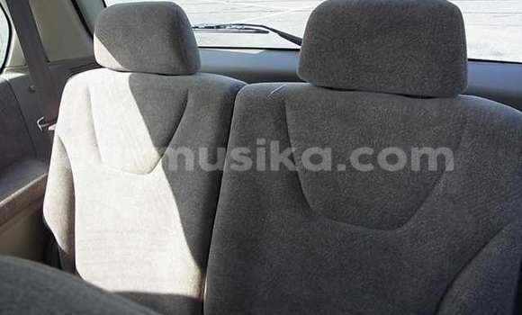 Buy Used Toyota Gaia White Car in Beitbridge in Matabeleland South Buy Used Toyota Gaia White Car in Beitbridge in Matabeleland South