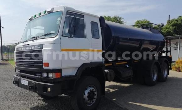 Acheter Occasion Utilitaire Nissan UD Autre à Beitbridge, Matabeleland South