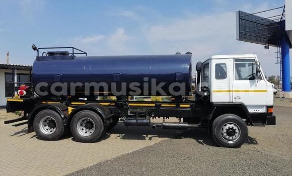 Tenga Tsaru Nissan UD Zvimwe Rori in Beitbridge in Matabeleland South Tenga Tsaru Nissan UD Zvimwe Rori in Beitbridge in Matabeleland South