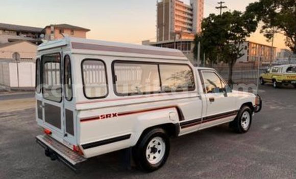 Acheter Occasion Voiture Toyota Hilux Autre à Beitbridge, Matabeleland South Acheter Occasion Voiture Toyota Hilux Autre à Beitbridge, Matabeleland South