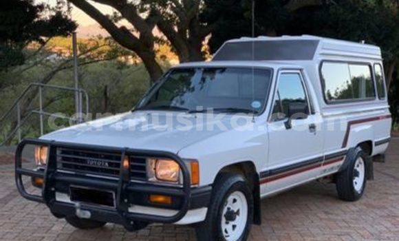 Acheter Occasion Voiture Toyota Hilux Autre à Beitbridge, Matabeleland South Acheter Occasion Voiture Toyota Hilux Autre à Beitbridge, Matabeleland South