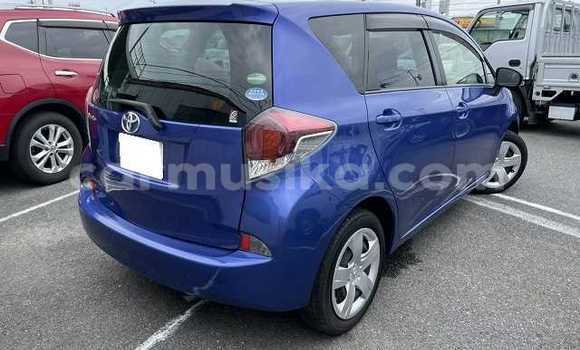 Acheter Occasion Voiture Toyota Ractis Bleu à Beitbridge, Matabeleland South Acheter Occasion Voiture Toyota Ractis Bleu à Beitbridge, Matabeleland South