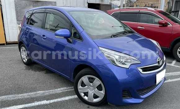 Acheter Occasion Voiture Toyota Ractis Bleu à Beitbridge, Matabeleland South Acheter Occasion Voiture Toyota Ractis Bleu à Beitbridge, Matabeleland South