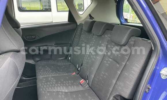 Acheter Occasion Voiture Toyota Ractis Bleu à Beitbridge, Matabeleland South Acheter Occasion Voiture Toyota Ractis Bleu à Beitbridge, Matabeleland South