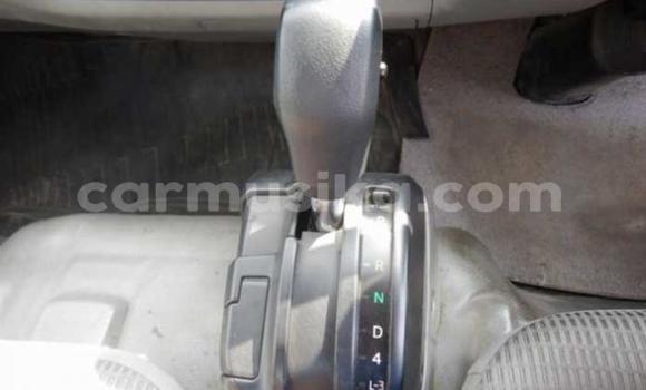 Nunua Ilio tumika Toyota Dyna Nyeupe Lori ndani ya Beitbridge nchini Matabeleland Kusini Nunua Ilio tumika Toyota Dyna Nyeupe Lori ndani ya Beitbridge nchini Matabeleland Kusini