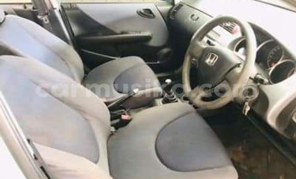 Acheter Occasion Voiture Honda Jazz Vert à Beitbridge, Matabeleland South Acheter Occasion Voiture Honda Jazz Vert à Beitbridge, Matabeleland South