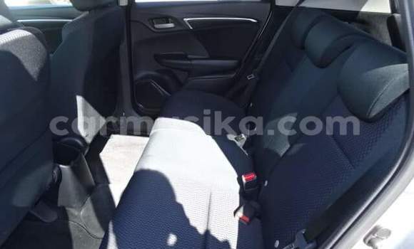 Tenga Tsaru Honda Fit Sirivha Mota in Beitbridge in Matabeleland South Tenga Tsaru Honda Fit Sirivha Mota in Beitbridge in Matabeleland South