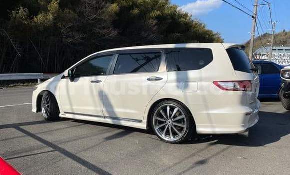 Acheter Occasion Voiture Honda Odyssey Blanc à Beitbridge, Matabeleland South Acheter Occasion Voiture Honda Odyssey Blanc à Beitbridge, Matabeleland South