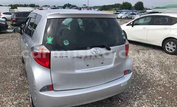 Nunua Ilio tumika Toyota Ractis Fedha Gari ndani ya Beitbridge nchini Matabeleland Kusini Nunua Ilio tumika Toyota Ractis Fedha Gari ndani ya Beitbridge nchini Matabeleland Kusini