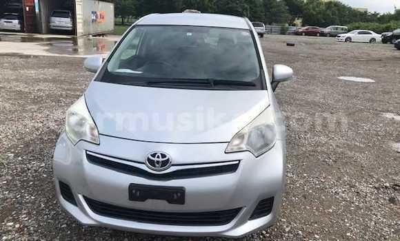 Nunua Ilio tumika Toyota Ractis Fedha Gari ndani ya Beitbridge nchini Matabeleland Kusini Nunua Ilio tumika Toyota Ractis Fedha Gari ndani ya Beitbridge nchini Matabeleland Kusini