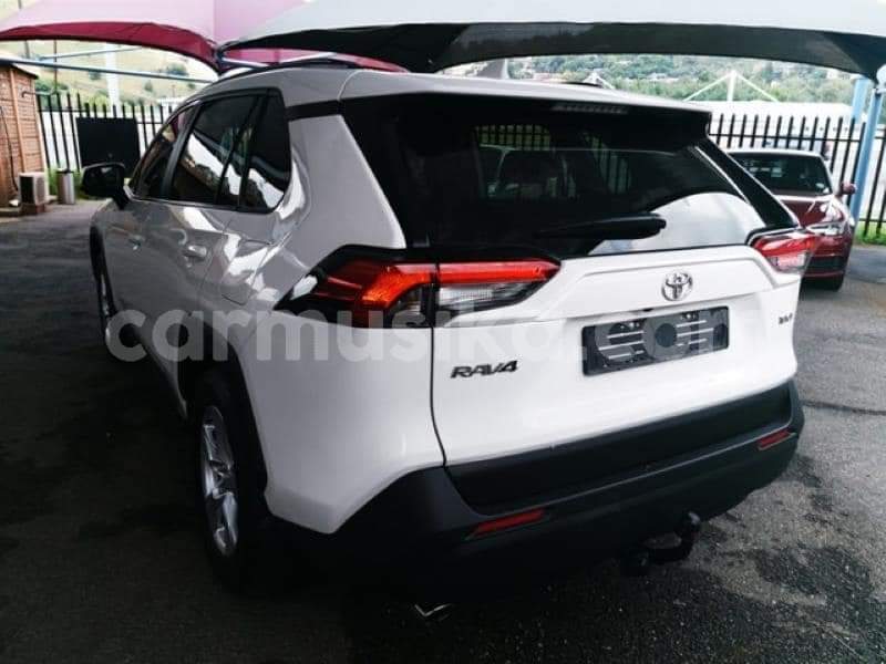 Big with watermark toyota rav4 matabeleland south beitbridge 23187