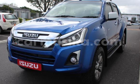 Tenga Tsaru Isuzu D–MAX Bhuruu Mota in Beitbridge in Matabeleland South