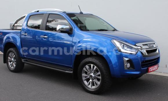 Tenga Tsaru Isuzu D–MAX Bhuruu Mota in Beitbridge in Matabeleland South Tenga Tsaru Isuzu D–MAX Bhuruu Mota in Beitbridge in Matabeleland South