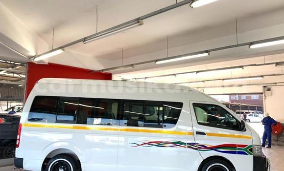 Tenga Tsaru Toyota Hiace Chena Mota in Harare in Harare Tenga Tsaru Toyota Hiace Chena Mota in Harare in Harare