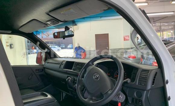 Tenga Tsaru Toyota Hiace Chena Mota in Harare in Harare Tenga Tsaru Toyota Hiace Chena Mota in Harare in Harare