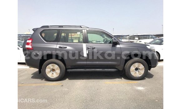 Nunua Imported Toyota Prado Nyingine Gari ndani ya Import - Dubai nchini Harare Nunua Imported Toyota Prado Nyingine Gari ndani ya Import - Dubai nchini Harare