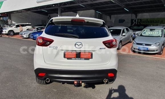 Nunua Ilio tumika Mazda CX-5 Nyeupe Gari ndani ya Beitbridge nchini Matabeleland Kusini Nunua Ilio tumika Mazda CX-5 Nyeupe Gari ndani ya Beitbridge nchini Matabeleland Kusini