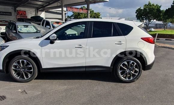 Nunua Ilio tumika Mazda CX-5 Nyeupe Gari ndani ya Beitbridge nchini Matabeleland Kusini Nunua Ilio tumika Mazda CX-5 Nyeupe Gari ndani ya Beitbridge nchini Matabeleland Kusini