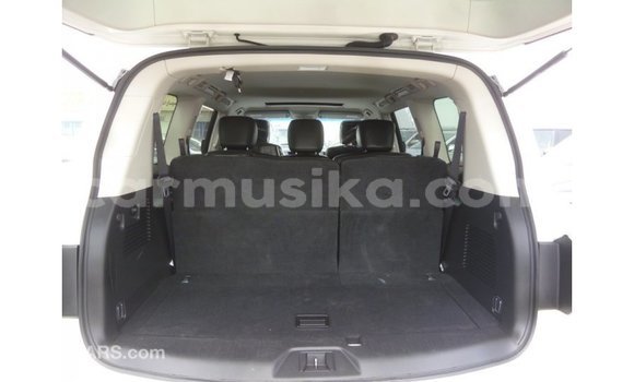 Nunua Imported Nissan Patrol Nyeupe Gari ndani ya Import - Dubai nchini Harare Nunua Imported Nissan Patrol Nyeupe Gari ndani ya Import - Dubai nchini Harare