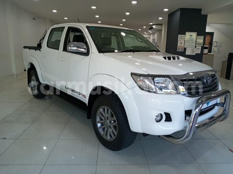 Big with watermark toyota hilux matabeleland south beitbridge 23218