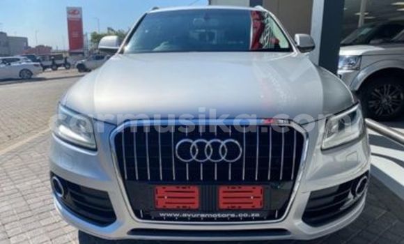 Acheter Occasion Voiture Audi A5 Gris à Beitbridge, Matabeleland South Acheter Occasion Voiture Audi A5 Gris à Beitbridge, Matabeleland South