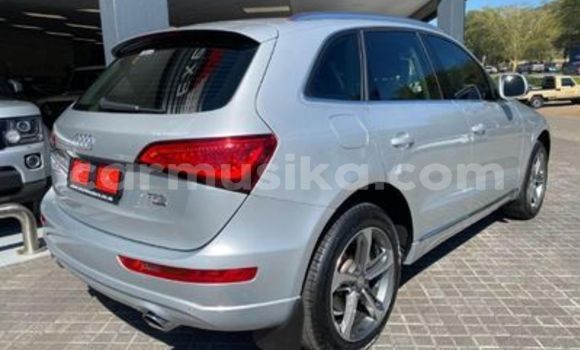 Acheter Occasion Voiture Audi A5 Gris à Beitbridge, Matabeleland South Acheter Occasion Voiture Audi A5 Gris à Beitbridge, Matabeleland South