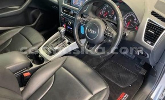 Acheter Occasion Voiture Audi A5 Gris à Beitbridge, Matabeleland South Acheter Occasion Voiture Audi A5 Gris à Beitbridge, Matabeleland South