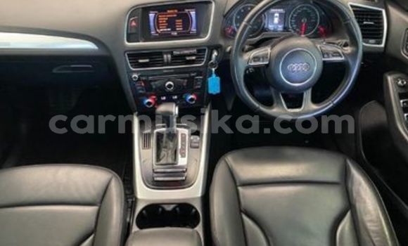 Acheter Occasion Voiture Audi A5 Gris à Beitbridge, Matabeleland South Acheter Occasion Voiture Audi A5 Gris à Beitbridge, Matabeleland South