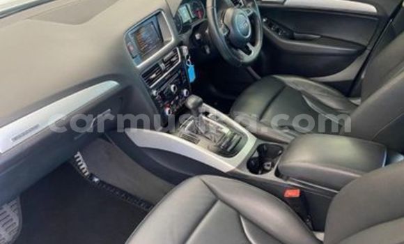 Acheter Occasion Voiture Audi A5 Gris à Beitbridge, Matabeleland South Acheter Occasion Voiture Audi A5 Gris à Beitbridge, Matabeleland South