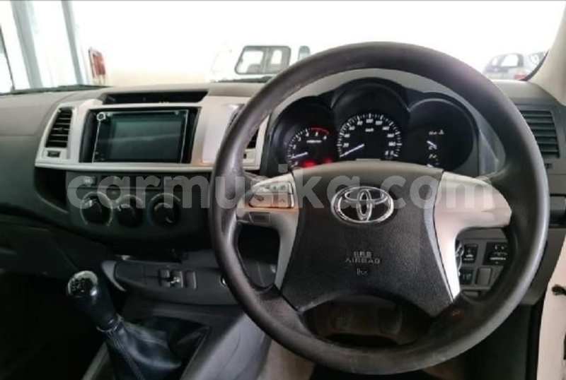 Big with watermark toyota hilux matabeleland south beitbridge 23225