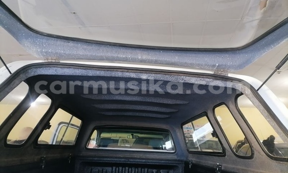 Tenga Tsaru Toyota Hilux Chena Mota in Beitbridge in Matabeleland South Tenga Tsaru Toyota Hilux Chena Mota in Beitbridge in Matabeleland South