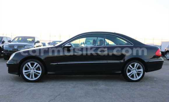 Acheter Occasion Voiture Mercedes‒Benz CLK–Class Noir à Beitbridge, Matabeleland South Acheter Occasion Voiture Mercedes‒Benz CLK–Class Noir à Beitbridge, Matabeleland South