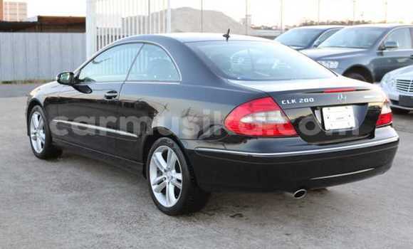 Acheter Occasion Voiture Mercedes‒Benz CLK–Class Noir à Beitbridge, Matabeleland South Acheter Occasion Voiture Mercedes‒Benz CLK–Class Noir à Beitbridge, Matabeleland South
