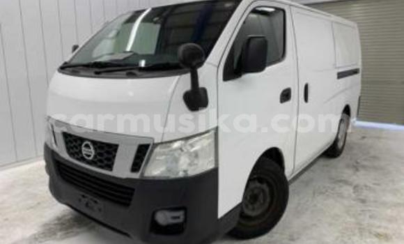 Nunua Ilio tumika Nissan Caravan Nyeupe Gari ndani ya Beitbridge nchini Matabeleland Kusini