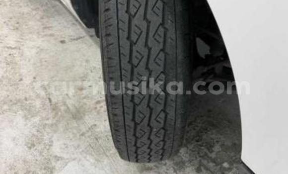 Acheter Occasion Voiture Nissan Caravan Blanc à Beitbridge, Matabeleland South Acheter Occasion Voiture Nissan Caravan Blanc à Beitbridge, Matabeleland South