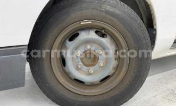 Acheter Occasion Voiture Nissan Caravan Blanc à Beitbridge, Matabeleland South Acheter Occasion Voiture Nissan Caravan Blanc à Beitbridge, Matabeleland South