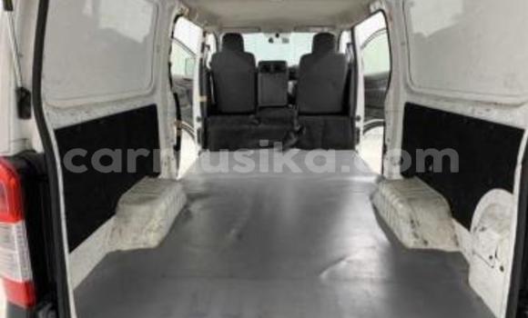 Acheter Occasion Voiture Nissan Caravan Blanc à Beitbridge, Matabeleland South Acheter Occasion Voiture Nissan Caravan Blanc à Beitbridge, Matabeleland South