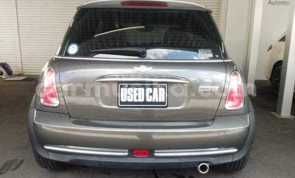 Nunua Ilio tumika MINI Cooper Nyingine Gari ndani ya Beitbridge nchini Matabeleland Kusini Nunua Ilio tumika MINI Cooper Nyingine Gari ndani ya Beitbridge nchini Matabeleland Kusini