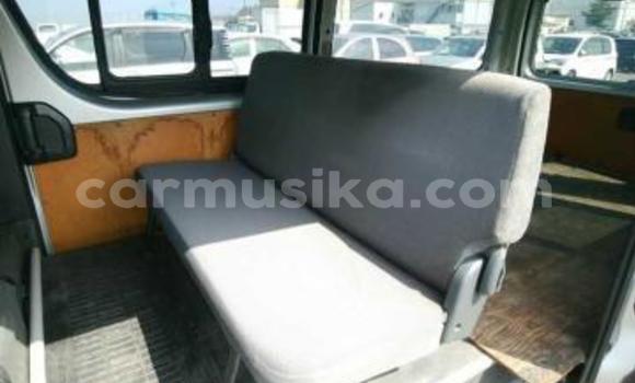 Tenga Tsaru Toyota Hilux Sirivha Mota in Beitbridge in Matabeleland South Tenga Tsaru Toyota Hilux Sirivha Mota in Beitbridge in Matabeleland South