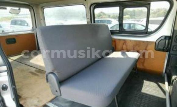 Tenga Tsaru Toyota Hilux Sirivha Mota in Beitbridge in Matabeleland South Tenga Tsaru Toyota Hilux Sirivha Mota in Beitbridge in Matabeleland South