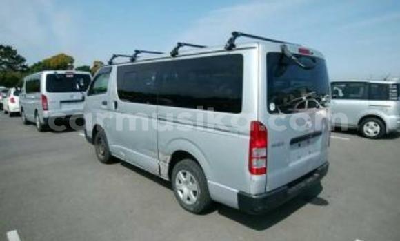 Tenga Tsaru Toyota Hilux Sirivha Mota in Beitbridge in Matabeleland South Tenga Tsaru Toyota Hilux Sirivha Mota in Beitbridge in Matabeleland South