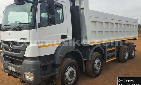 Buy Used Mercedes‒Benz Tipper White Truck in Harare in Harare