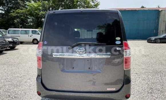 Acheter Occasion Voiture Toyota Noah Noir à Beitbridge, Matabeleland South Acheter Occasion Voiture Toyota Noah Noir à Beitbridge, Matabeleland South