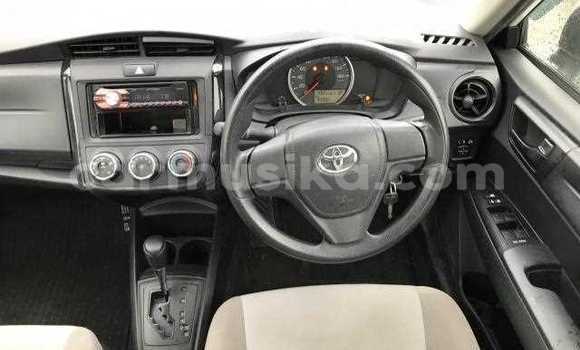 Acheter Occasion Voiture Toyota Axio Blanc à Beitbridge, Matabeleland South Acheter Occasion Voiture Toyota Axio Blanc à Beitbridge, Matabeleland South