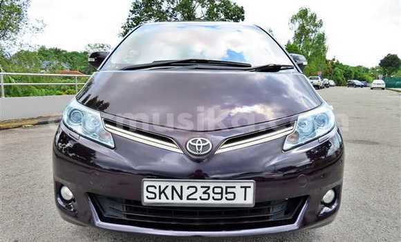 Buy Used Toyota Previa Beige Car in Beitbridge in Matabeleland South Buy Used Toyota Previa Beige Car in Beitbridge in Matabeleland South